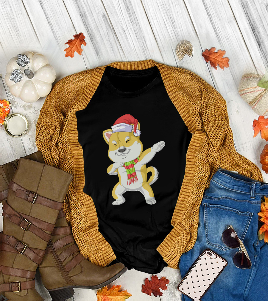 Shiba Inu Dabbing Christmas Santa Hat and Scarf T-Shirt
