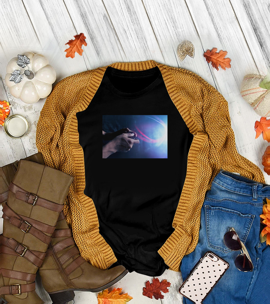 Spooky Crow Dark Gamer Light Controller Hands T-Shirt
