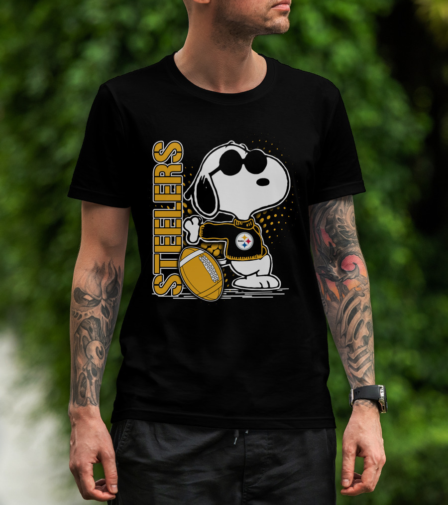 Steelers Snoopy Football Team T-Shirt