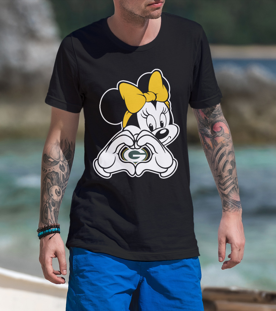 Minnie Mouse Green Bay Packers Heart Hands T-Shirt