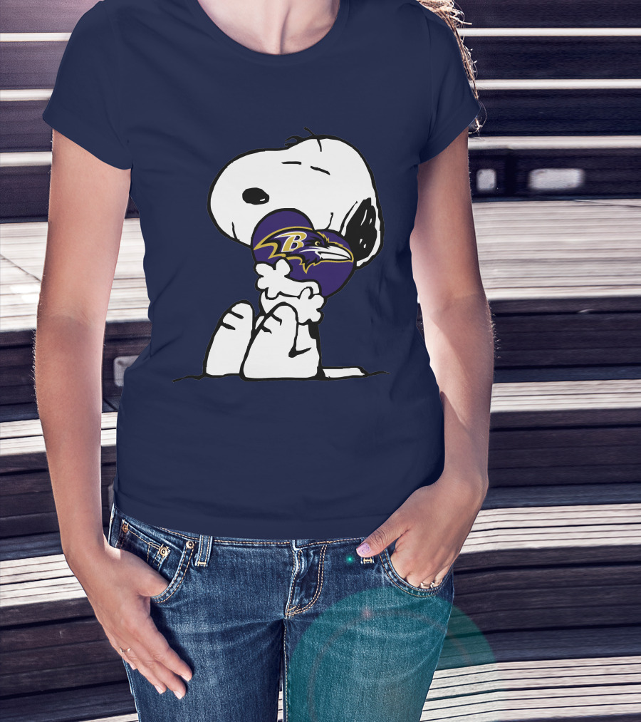 Baltimore Ravens Snoopy Hugging T-Shirt
