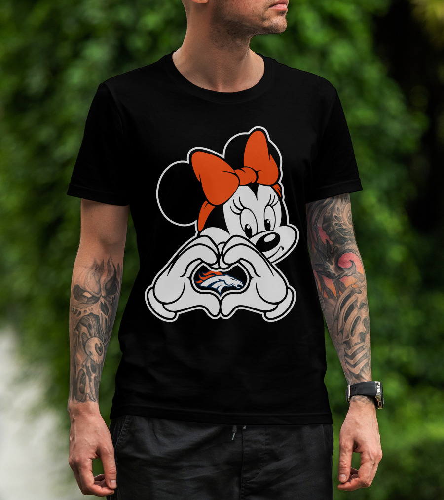 Minnie Mouse Heart Hands Denver Broncos Logo On Black Background With Orange Bow T-Shirt