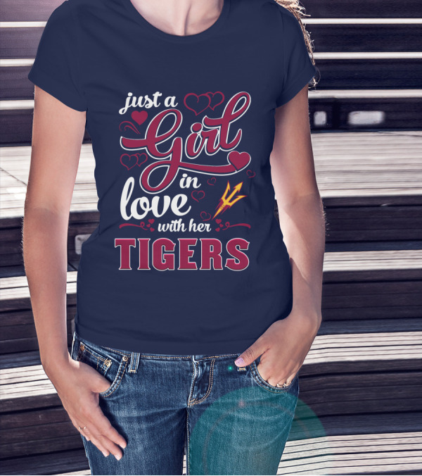 Just A Girl In Love With Her Tigers T-Shirt
