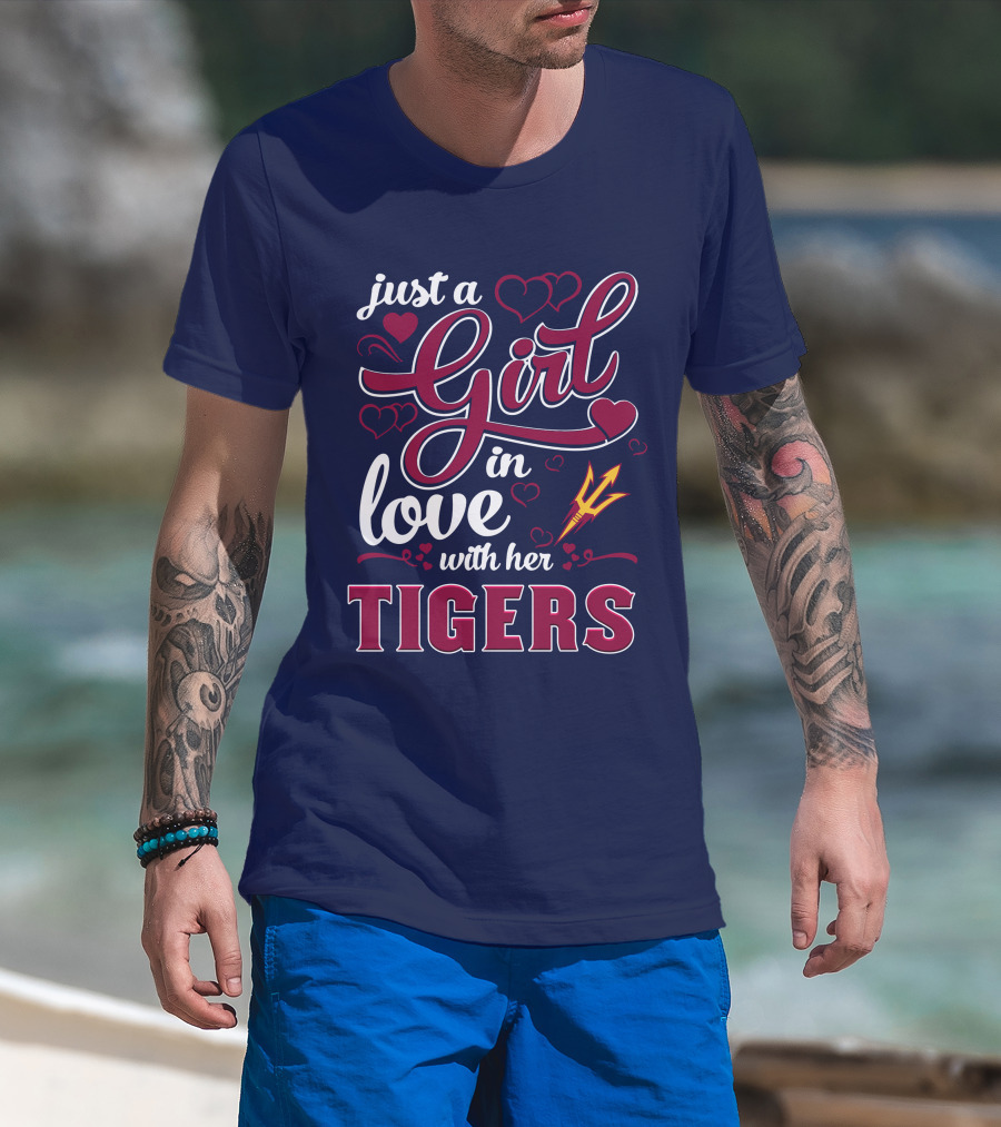 Just A Girl In Love With Her Tigers T-Shirt