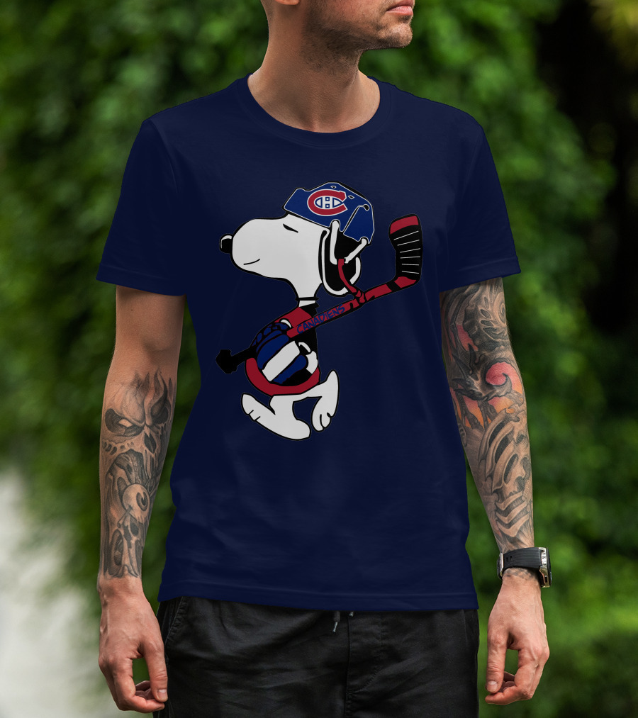 Canadiens Snoopy With Hockey Helmet And Stick T-Shirt