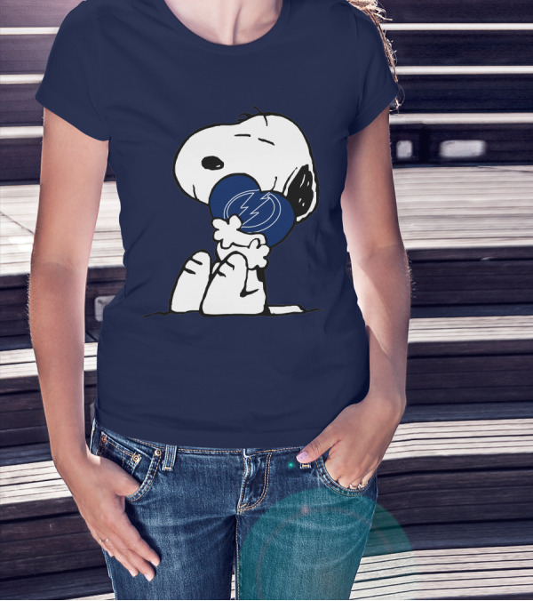 Tampa Bay Lightning Snoopy Hugging Heart T-Shirt
