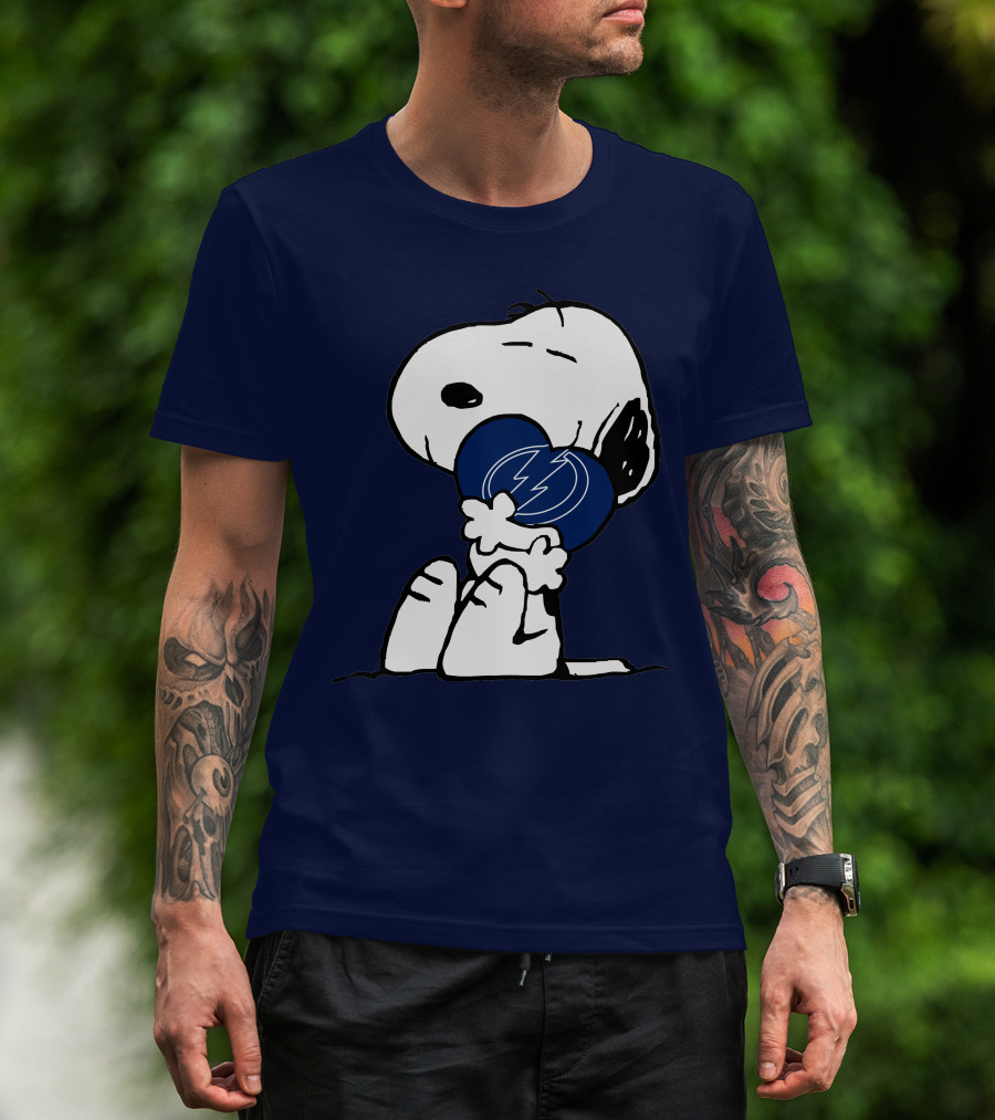 Tampa Bay Lightning Snoopy Hugging Heart T-Shirt