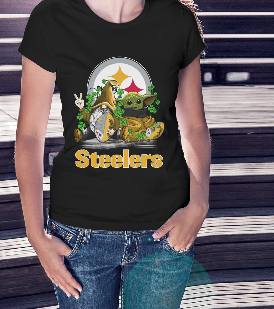 Steelers Shamrock Gnome And Green Alien Football T-Shirt