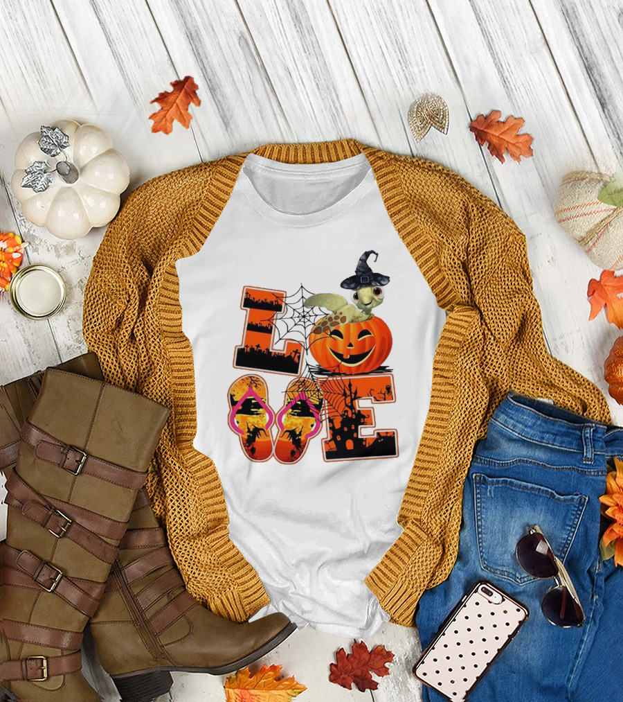 Halloween Love Turtle Pumpkin Spider Web Flip Flops T-Shirt