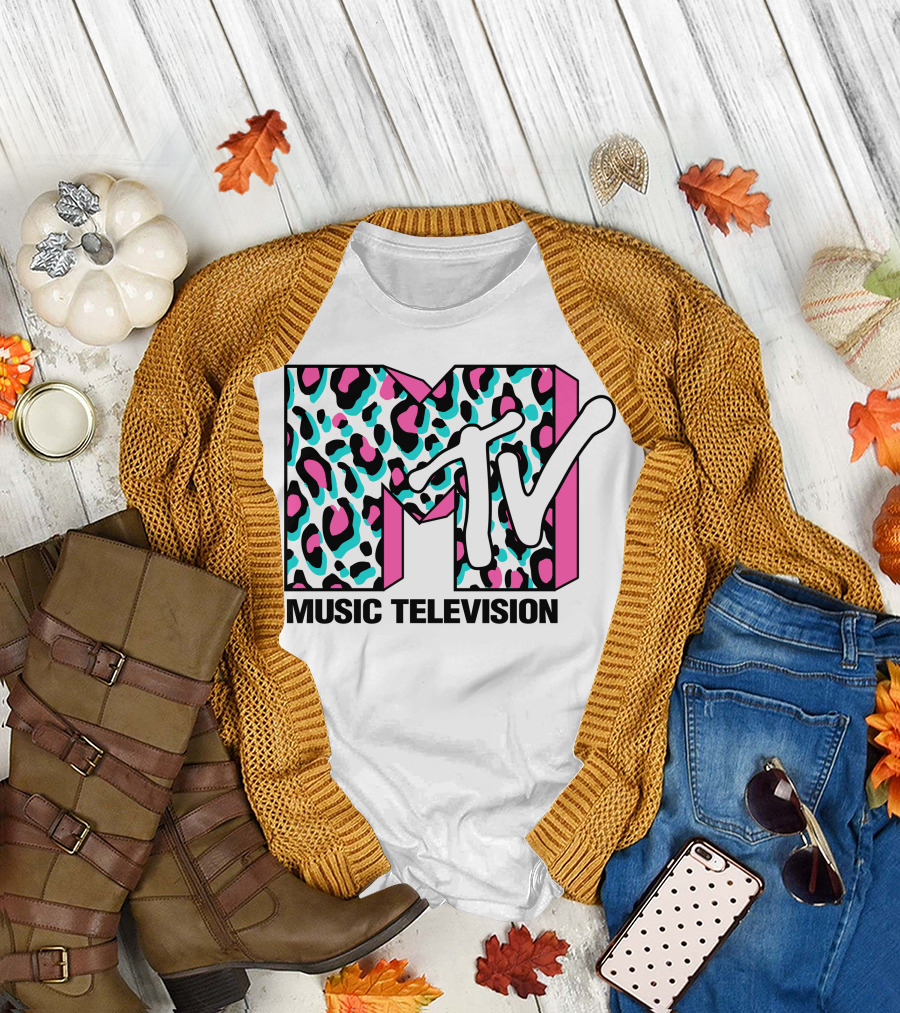 MTV Music Television Leopard Print 90s T-Shirt
