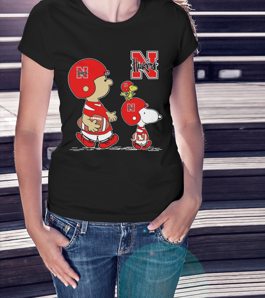Nebraska Cornhuskers Huskers N Football Peanuts Characters T-Shirt