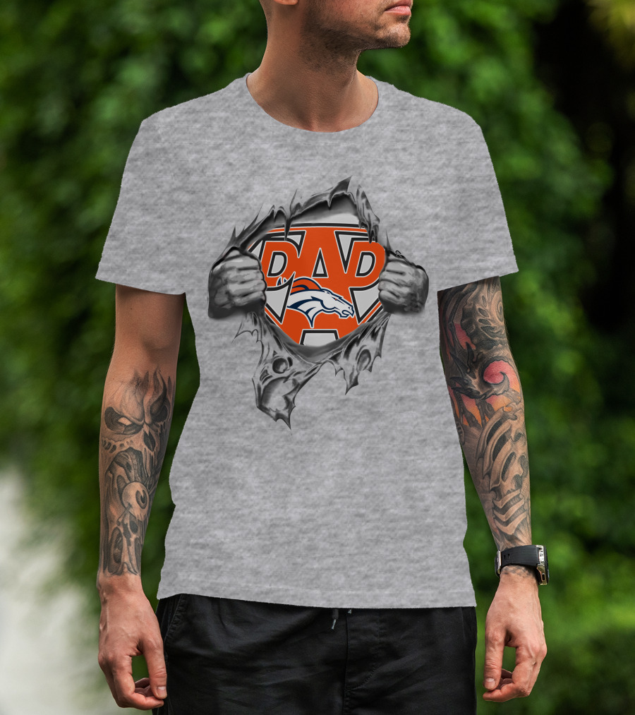 Super Dad Denver Broncos Superman Style Badge T-Shirt