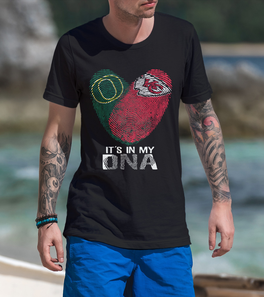 Oregon Ducks Chiefs It's In My Dna Heart Fingerprint T-Shirt