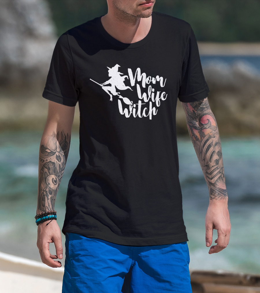 Mom Wife Witch Flying Silhouette On Broomstick T-Shirt