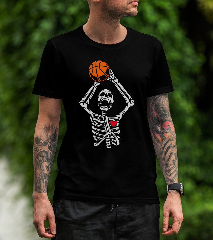 Funny Basketball Skeleton With Heart And Basketball T-Shirt