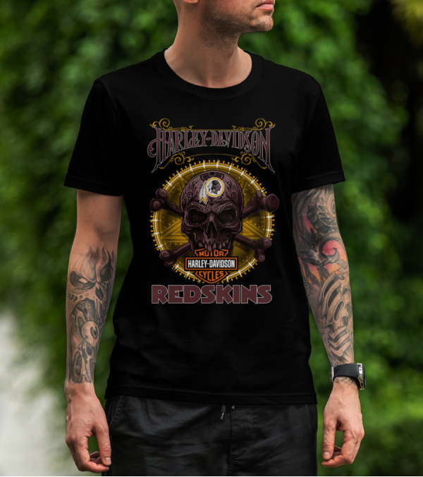 Harley Davidson Redskins Skull And Crossbones T-Shirt