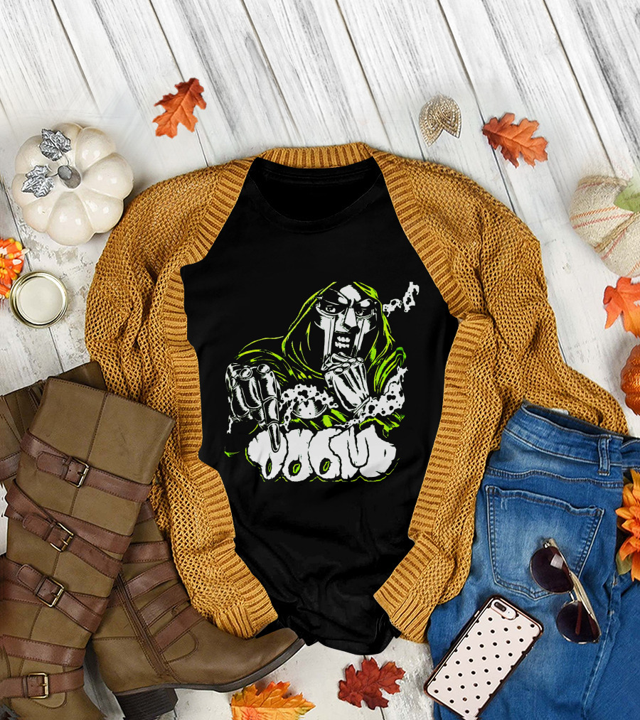 MF Doom Hip Hop Villain Mask Graffiti T-Shirt
