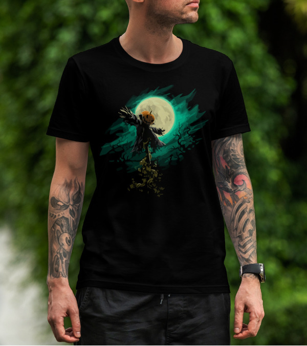 Haunted Scarecrow Pumpkin Head Under Full Moon Sky T-Shirt