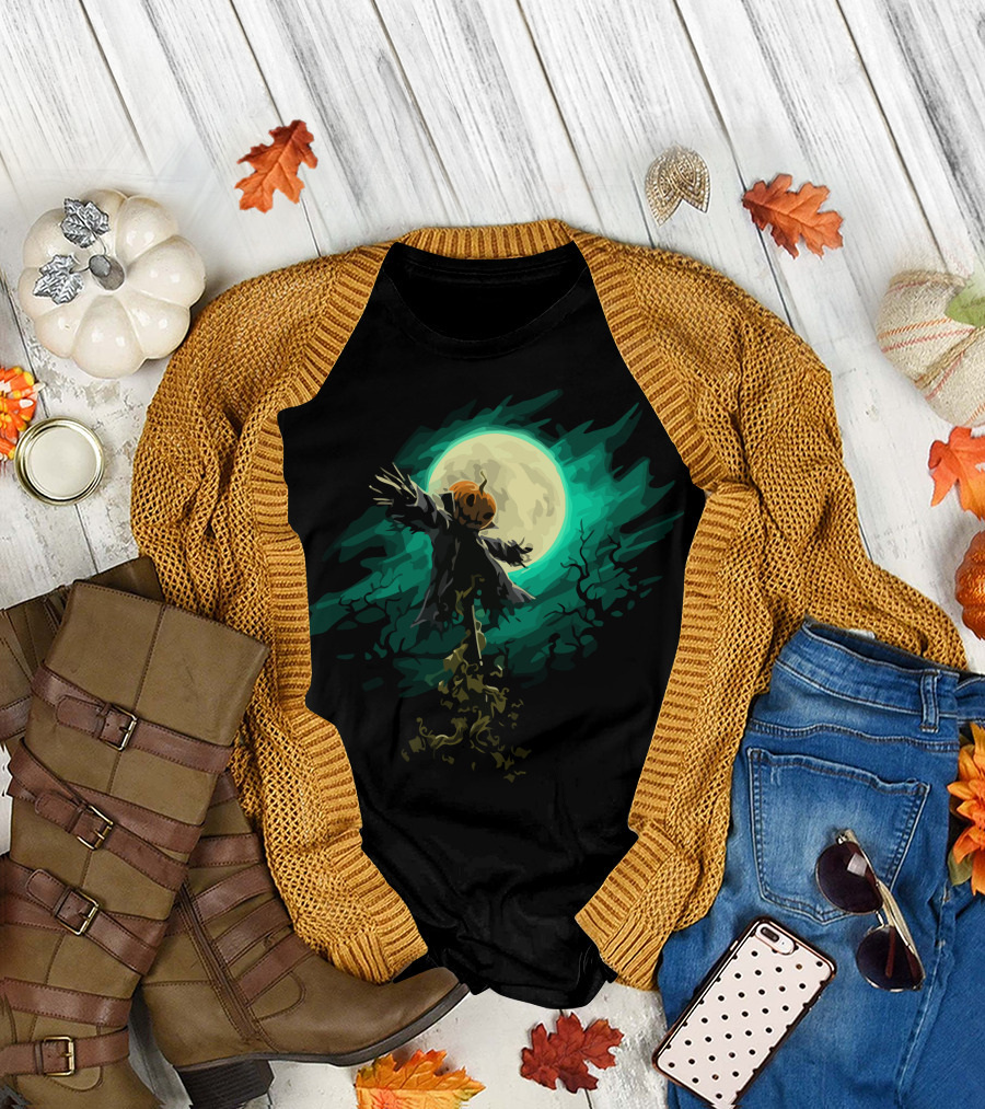 Haunted Scarecrow Pumpkin Head Under Full Moon Sky T-Shirt