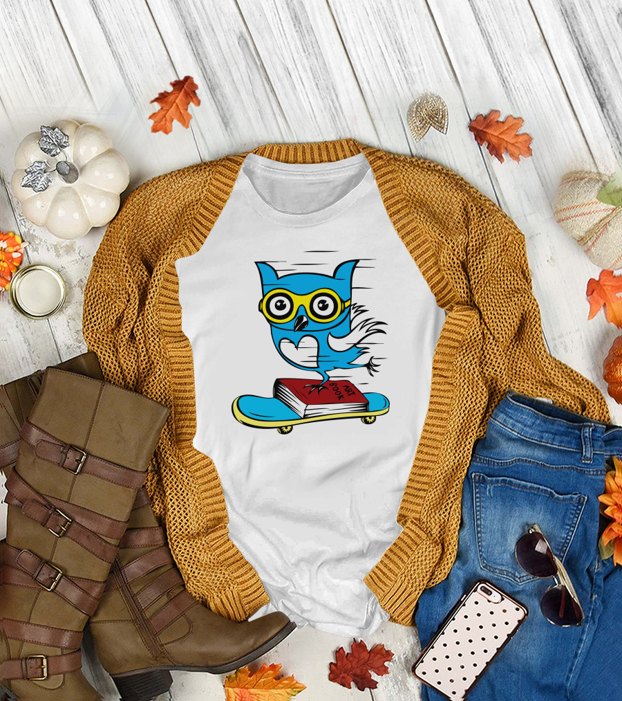 Owl With Art Book Riding Skateboard T-Shirt