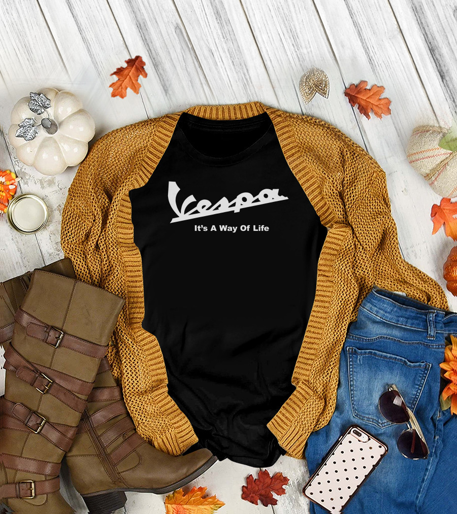 Vespa It's A Way Of Life Retro Scooter Lifestyle T-Shirt