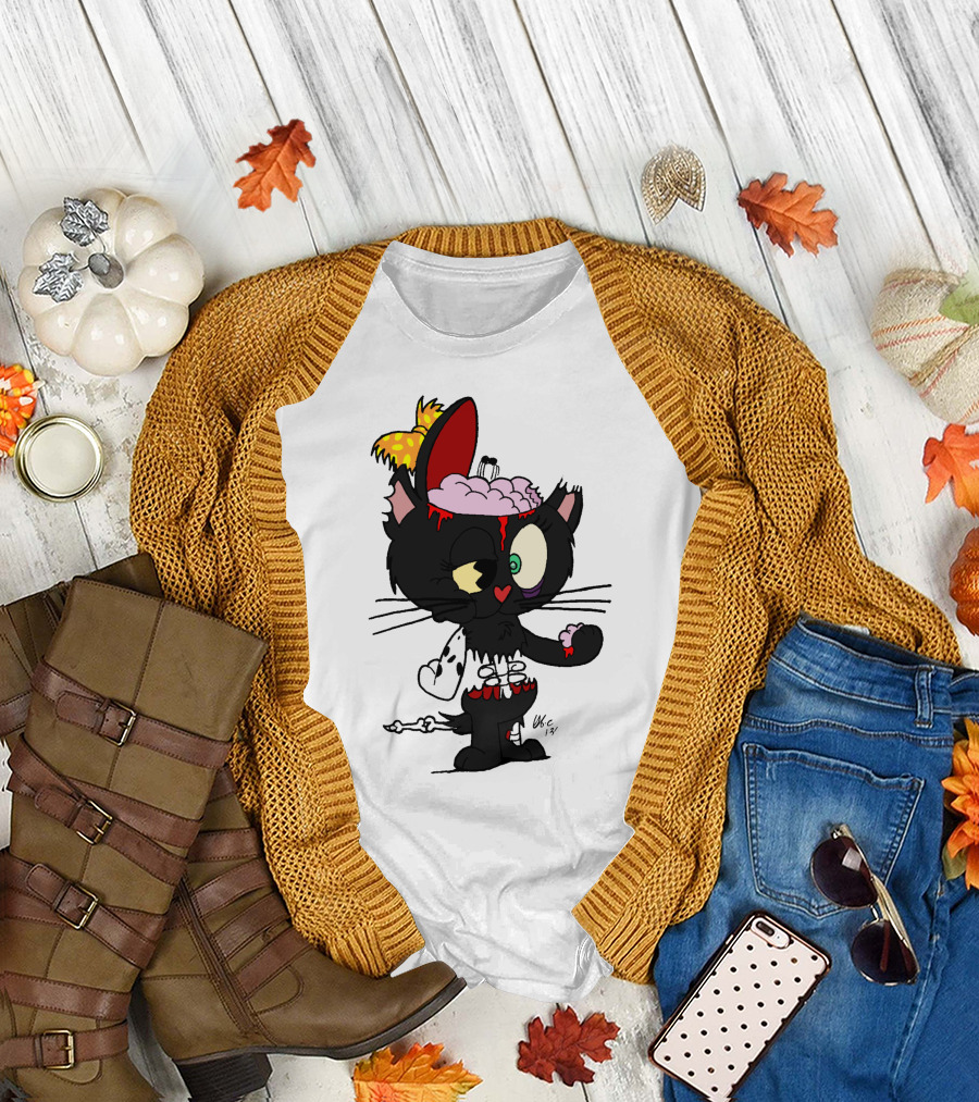 Kitzee Zombie Kitten with Exposed Brain and Bowtie T-Shirt