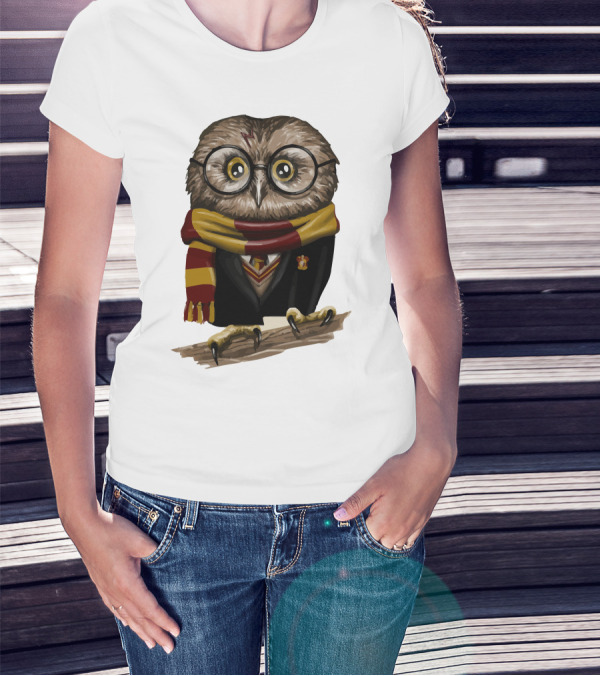 Owly Potter Gryffindor Owl With Glasses And Scarf T-Shirt