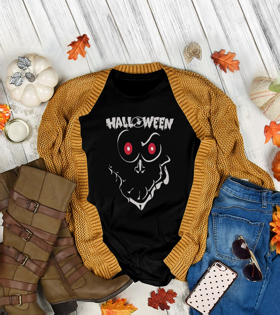 HALLOWEEN Ghose Face Red Eyes T-Shirt