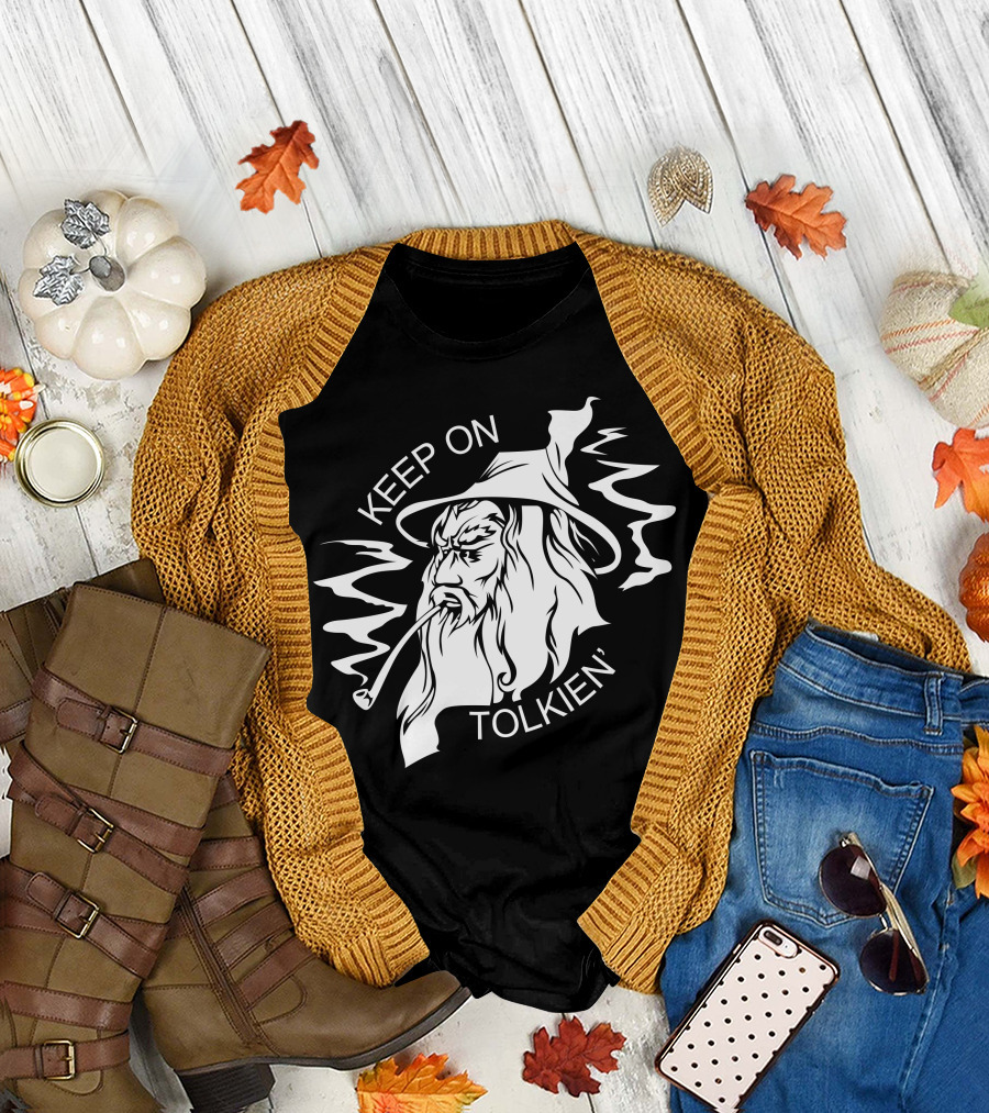 Keep On Tolkien Wizard Pipe T-Shirt