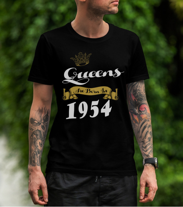 Queens Are Born In 1954 Crown Banner T-Shirt