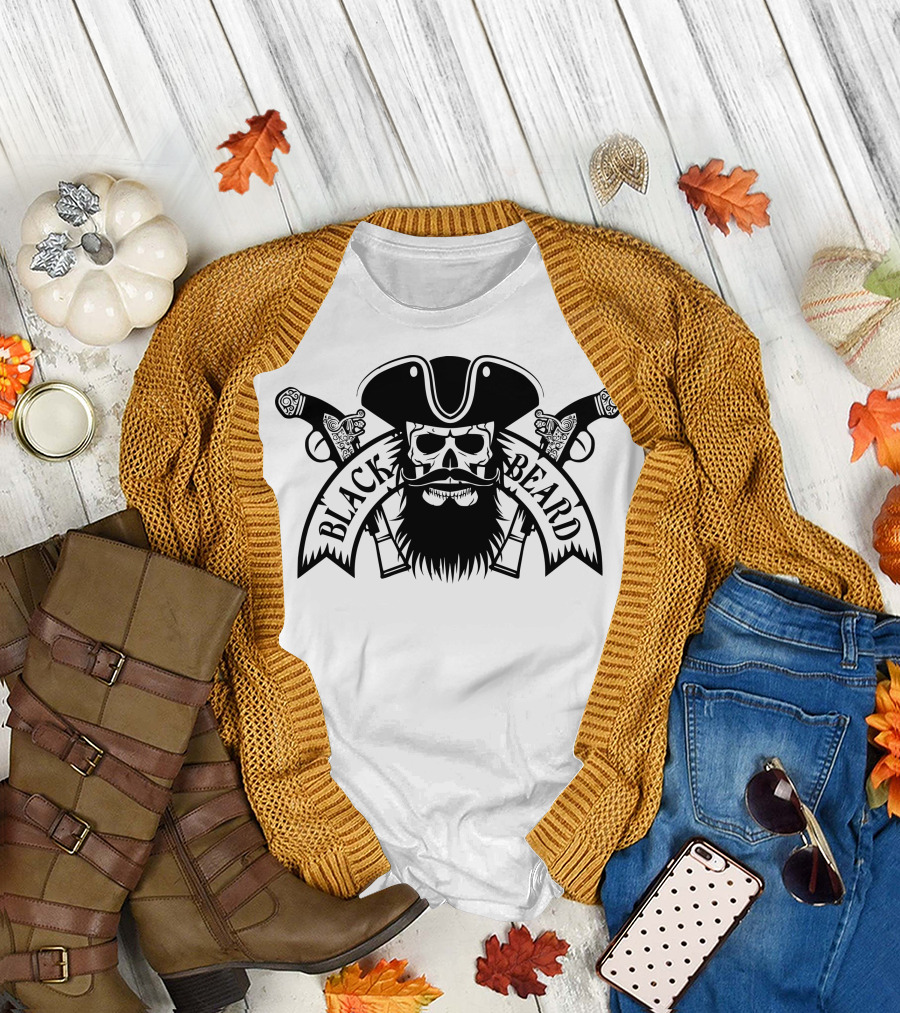 Black Beard Pirate Skull Crossed Guns T-Shirt
