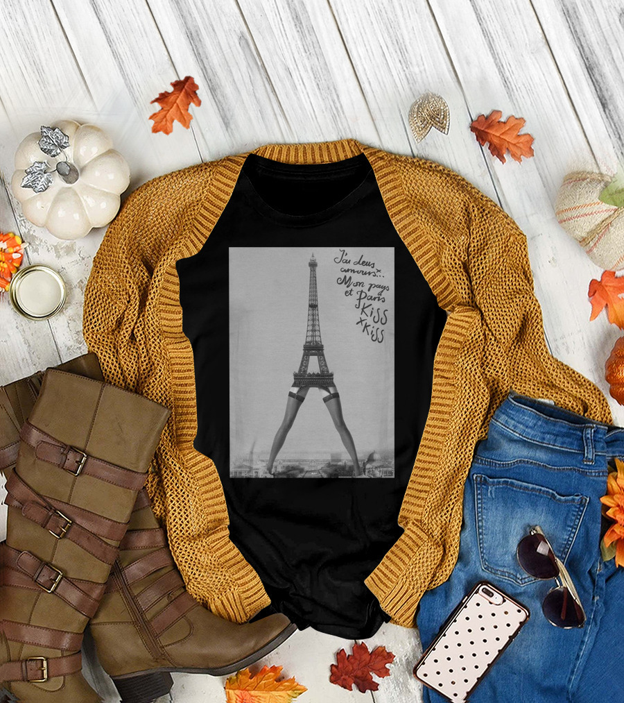 Paris Mon Pays Eiffel Tower Kiss Kiss T-Shirt