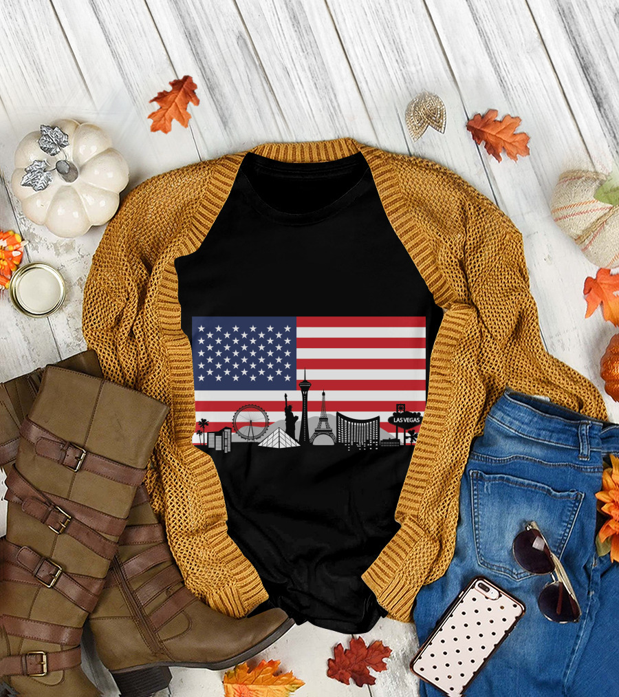 LET'S PRAY FOR VEGAS GOD BLESS AMERICAN FLAG LAS VEGAS SKYLINE T-Shirt