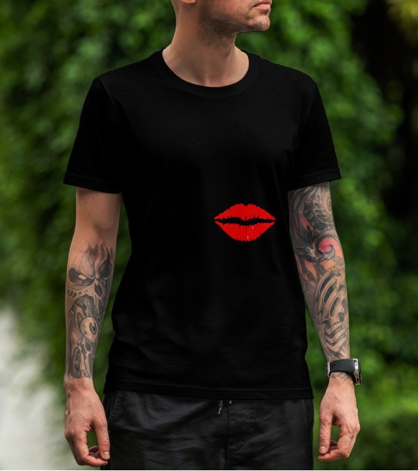 She Wants The Red Lips T-Shirt