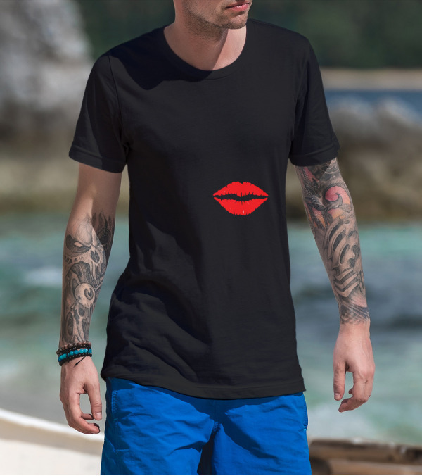 She Wants The Red Lips T-Shirt