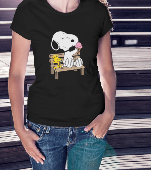 Snoopy Woodstock Summer Time Ice Cream Bench Relaxation T-Shirt