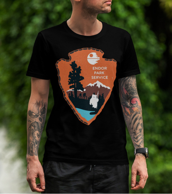 Endor Park Service Badge Ewok Silhouette Moon Scene T-Shirt