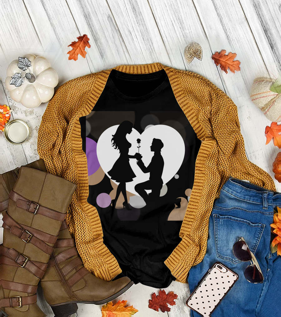 Couple Silhouette Proposal with Heart Background T-Shirt