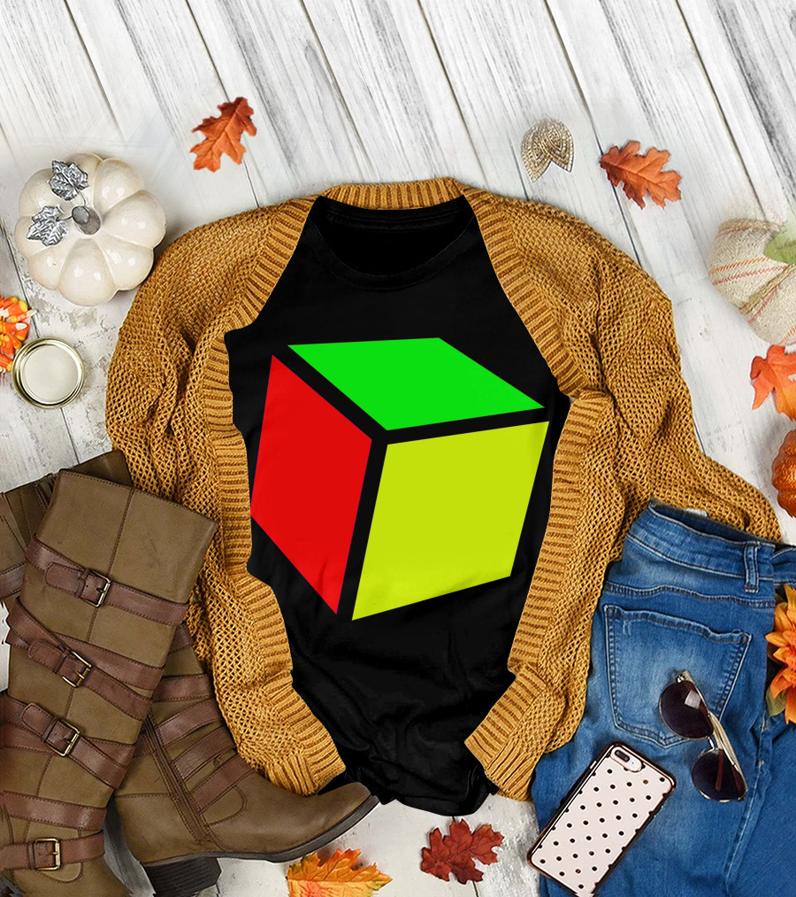 3 Color Cube Red Green Yellow T-Shirt
