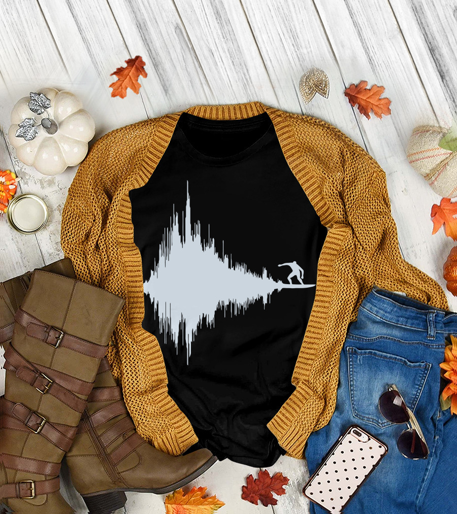 Surfer Riding Sound Wave Surfer Ocean Wave Soundwave Surfing T-Shirt