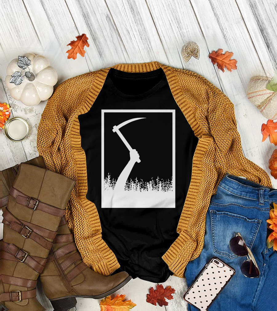 Children of the Corn Hand with Sickle Emerging from Cornfield T-Shirt
