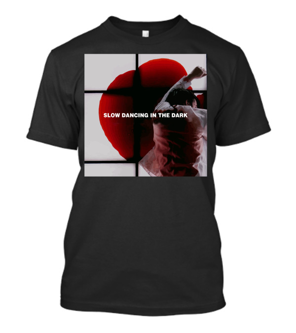 SLOW DANCING IN THE DARK Red Heart Background T-Shirt