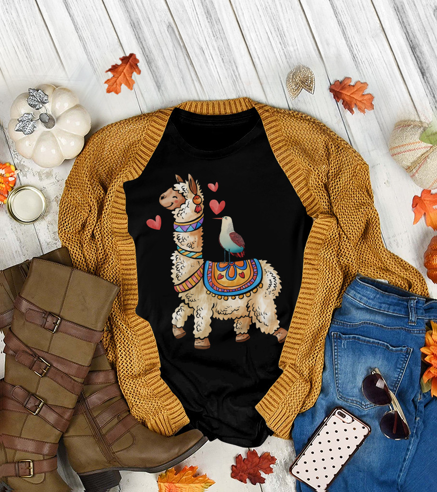 Beautifull Friendship Llama and Bird with Hearts T-Shirt