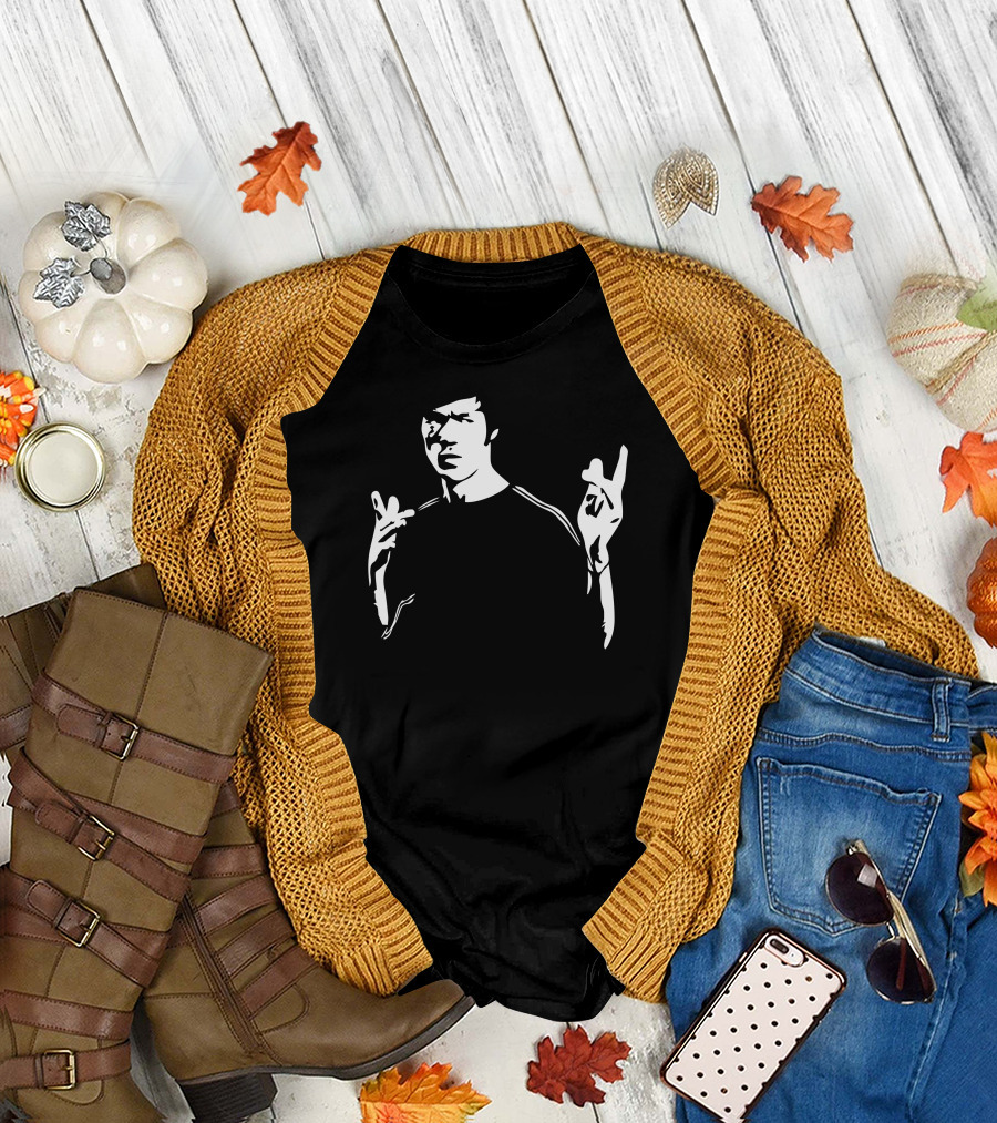 Bruce Lee Iconic Martial Arts Pose T-Shirt