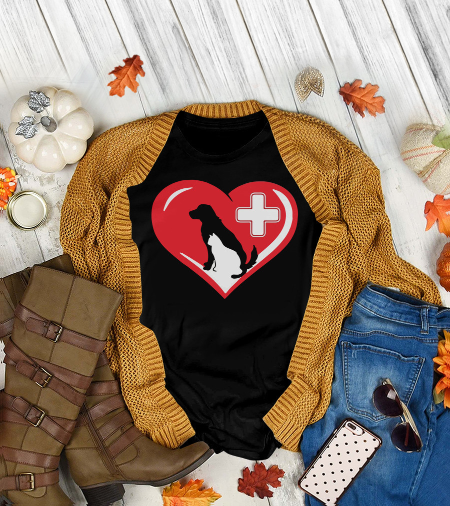 Heart Love Cat and Dog Veterinary Animal Pet Care T-Shirt