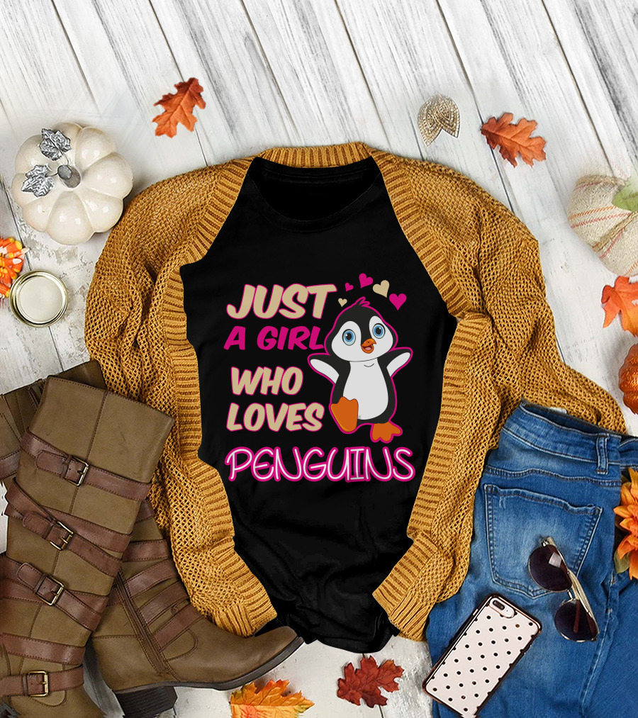 Just A Girl Who Loves Penguins Cute Hearts T-Shirt