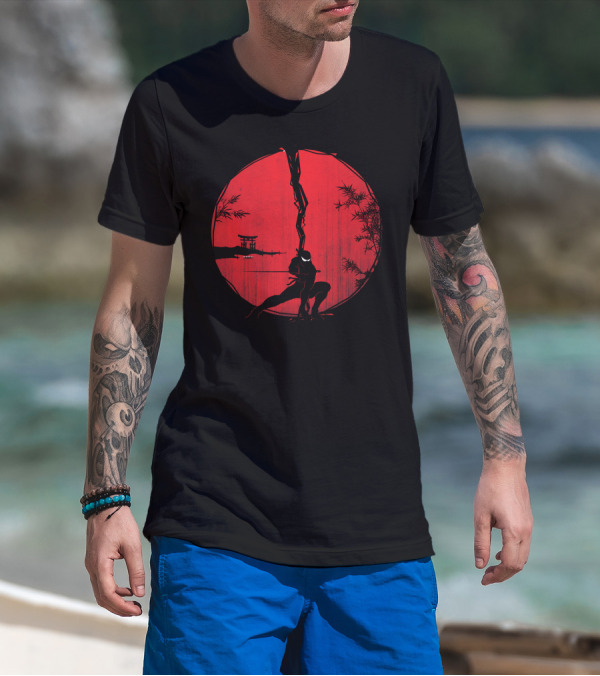 Red Ninja Japan Silhouette Bamboo Circle T-Shirt
