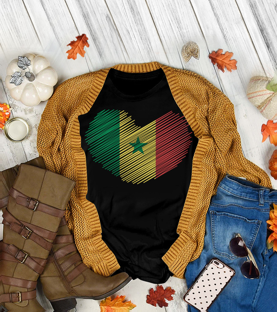 Senegal Flag Heart Love T-Shirt
