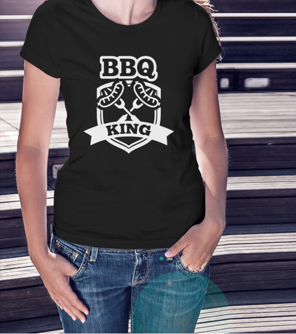 BBQ King Shield Sausages Crossed Forks Emblem T-Shirt