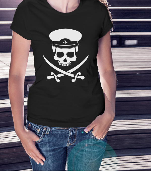 Captain Pirate Skull Crossed Swords T-Shirt